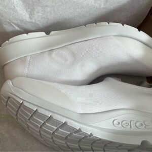 OOFOS White Shoes